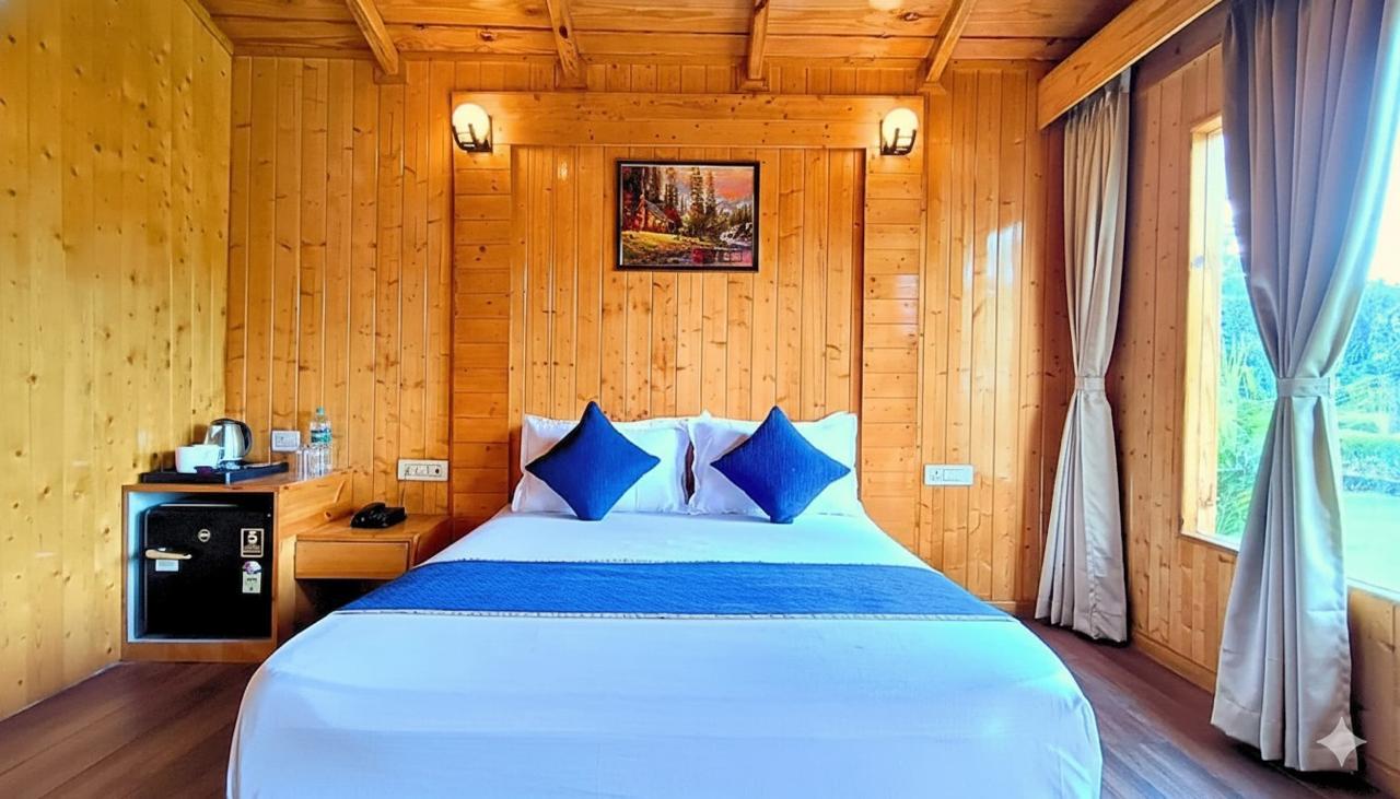 Deluxe Room Interior